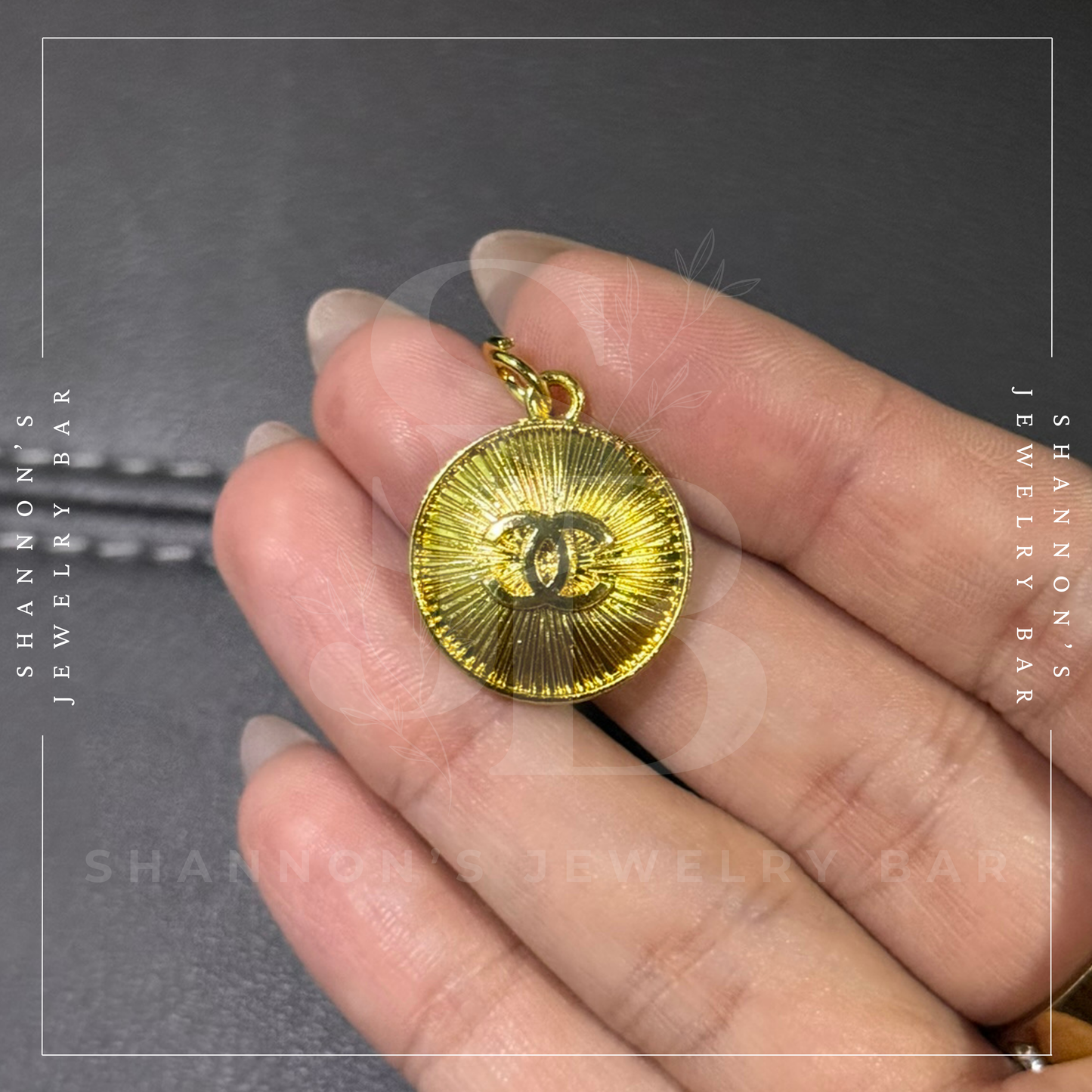 CHANEL Charm Zipper Pull Gold CC Round 20mm