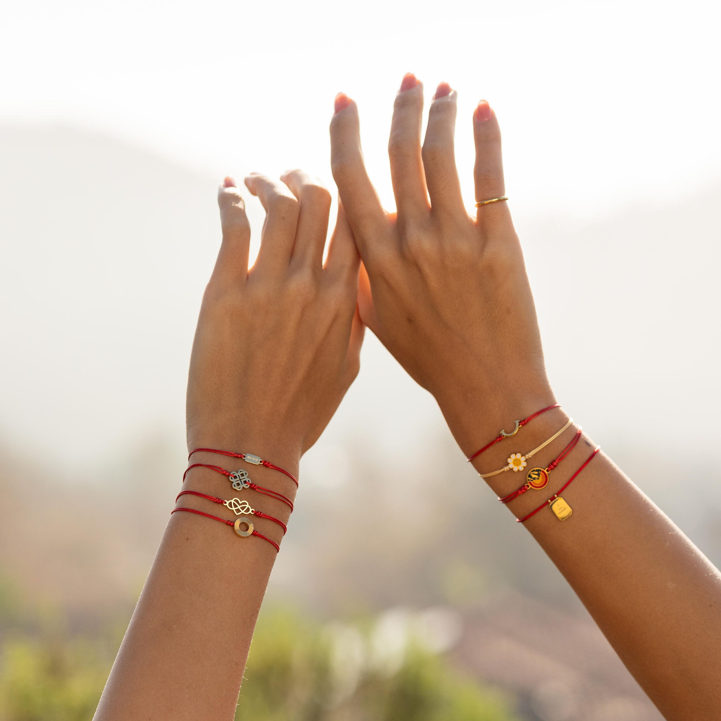 Clover Thread bracelet: Good Luck - charm jewelry